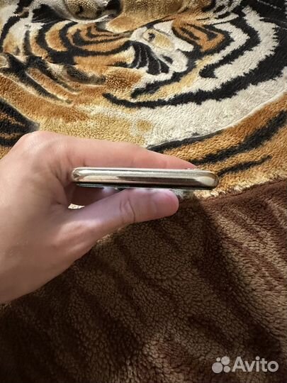 iPhone X, 64 ГБ