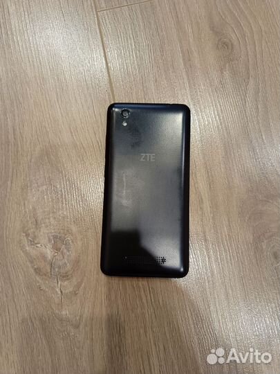 ZTE Blade X3, 8 ГБ