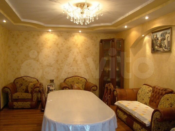 3-к. квартира, 103 м², 10/15 эт.