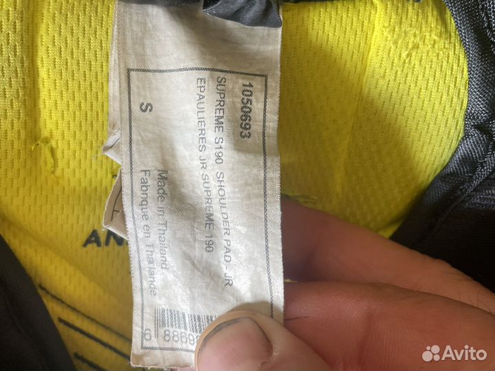 Нагрудник хоккейный bauer jr