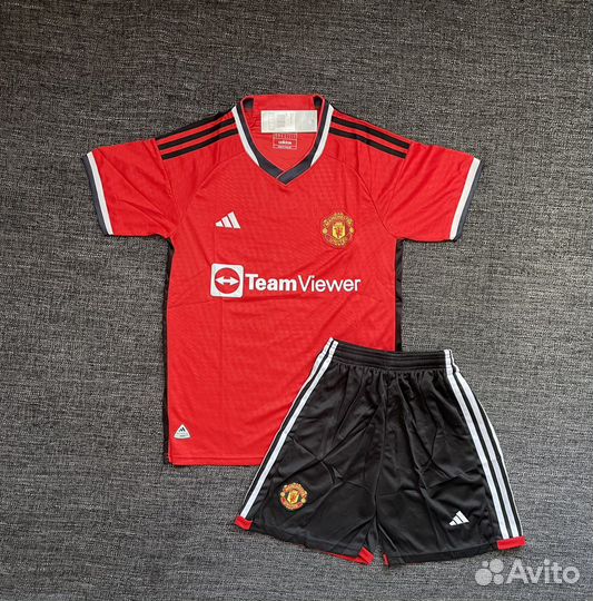 Футбольная форма Манчестер Юнайтед
