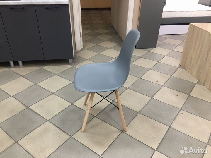 Стул новый