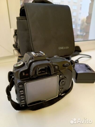 Зеркальный фотоаппарат Nikon d90