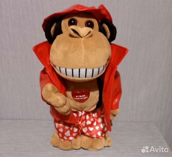 Музыкальная игрушка поющий ловелас пожарник