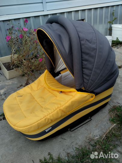 Коляска 2 в 1 adamex