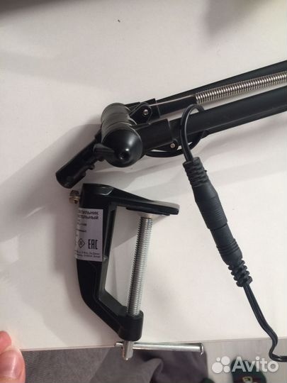 Лампа настольная