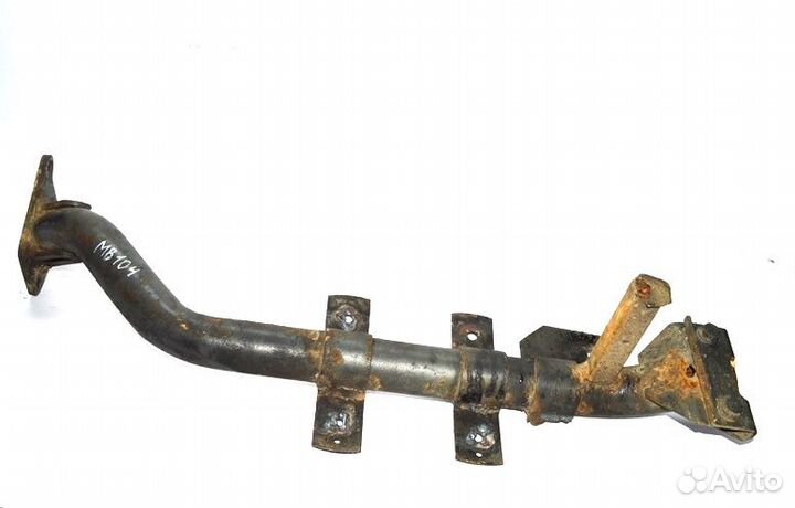Кронштейн крыла, передний мост задний правый merce