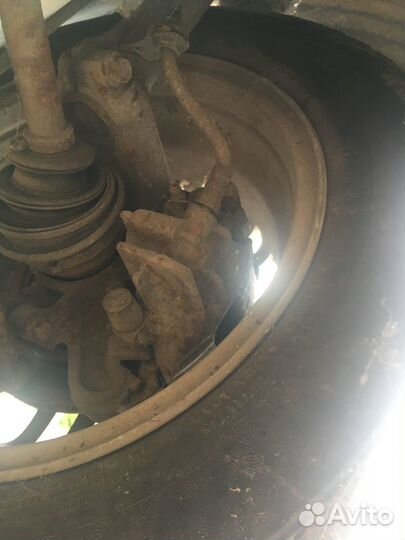 Суппорт передний правый левый Форд Фокус 1