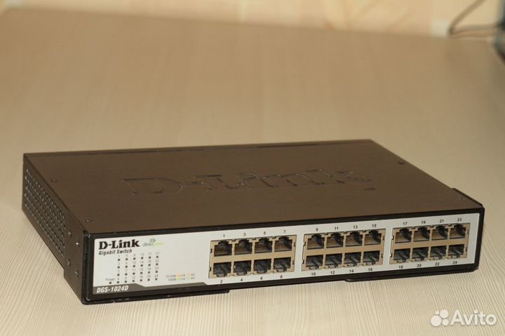 Коммутатор D-Link DGS-1024D