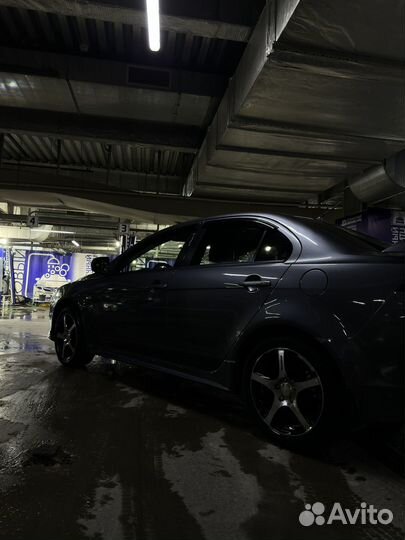 Mitsubishi Lancer 1.8 CVT, 2011, 260 000 км