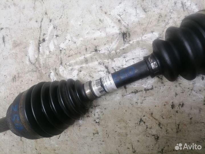 Привод передний правый Nissan Murano Z50