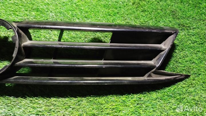 Решетка радиатора Volkswagen Jetta 6