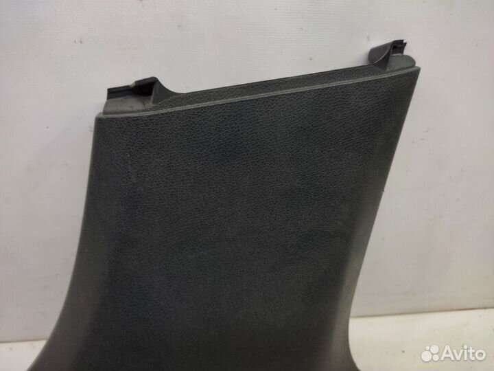 Обшивка стойки правая Mercedes-Benz E-Class W213