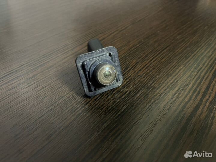 Камера передняя Ford Explorer оригинал