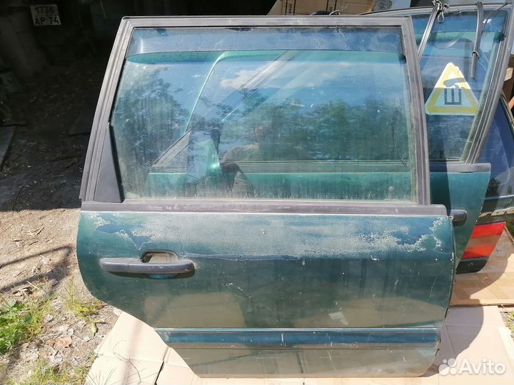 Двери passat b4