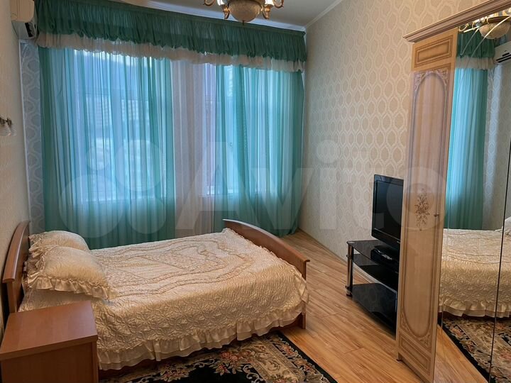2-к. квартира, 60 м², 3/5 эт.