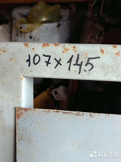 Дверь входная металлическая новая