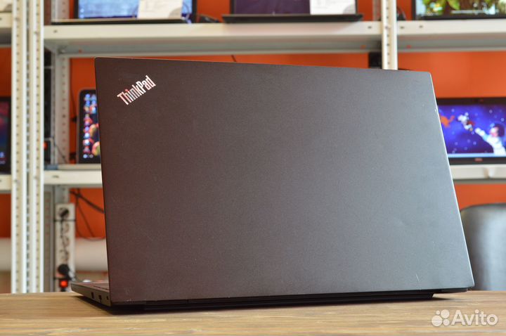 Ноутбук Lenovo ThinkPad E15: i3-10110/8Gb/SSD256Gb