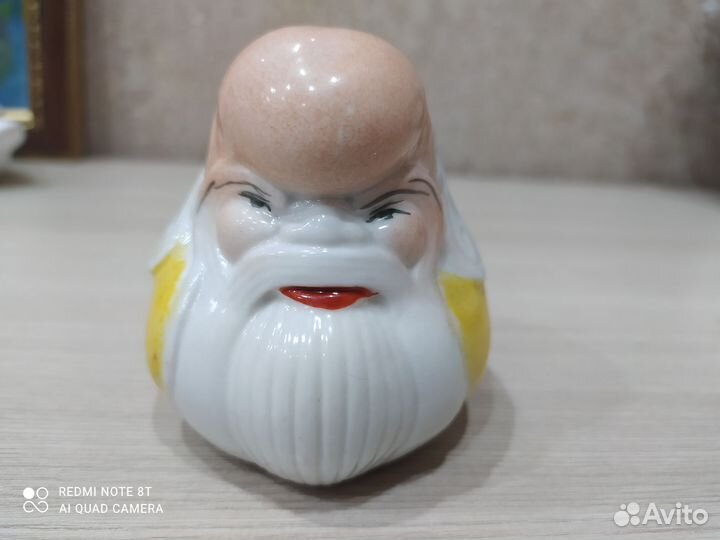 Статуэтка мудрец