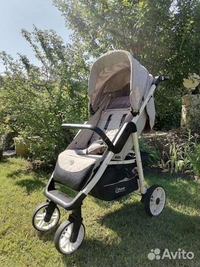 Коляска прогулочная
