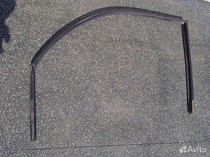 Направляющие бокового переднего стекла SeatCordoba