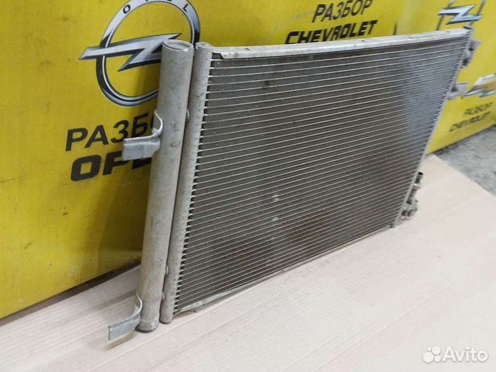 Радиатор кондиционера Шевроле Круз