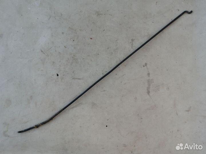 Упор капота для VW Golf III/Vento 1991-1997