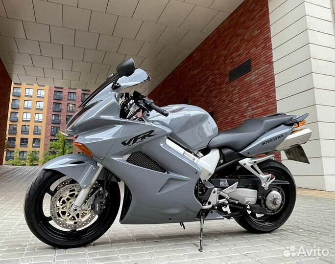 Honda VFR800