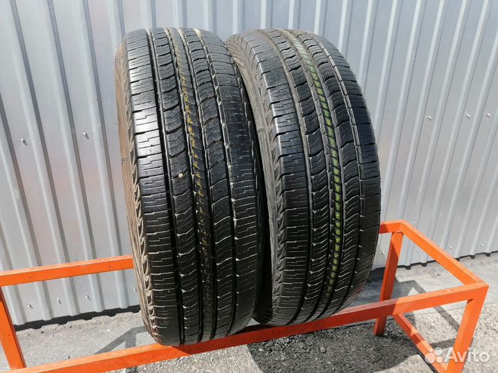 Kumho Road Venture APT KL51 225/65 R17 102H