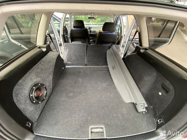 Volkswagen Golf 1.6 AT, 2001, 200 152 км