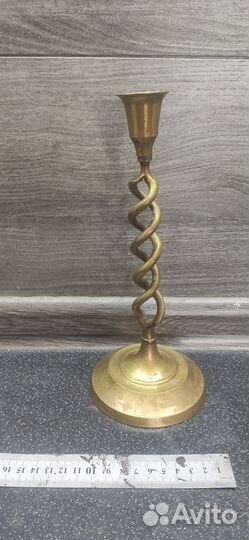 Старинный подсвечник