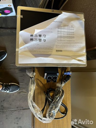 Монитор hp compaq le1711 новый