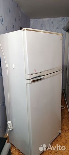 Холодильник samsung