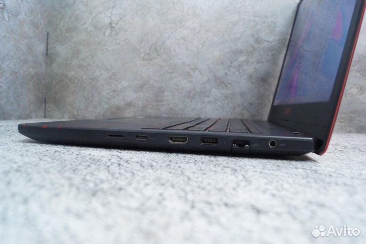 Ноутбук для работы и игр. Доставка