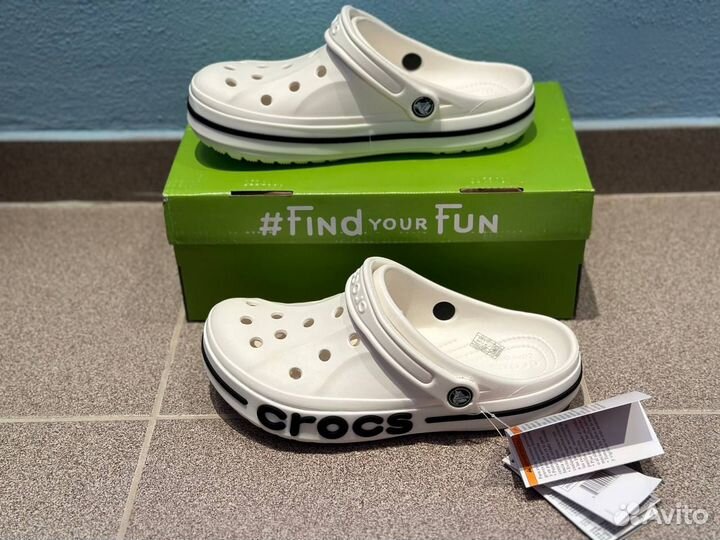 Шлепанцы Crocs Белые