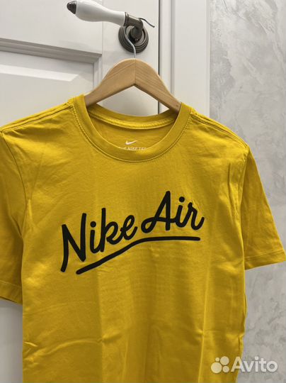 Футболка Nike Tee XS оригинал