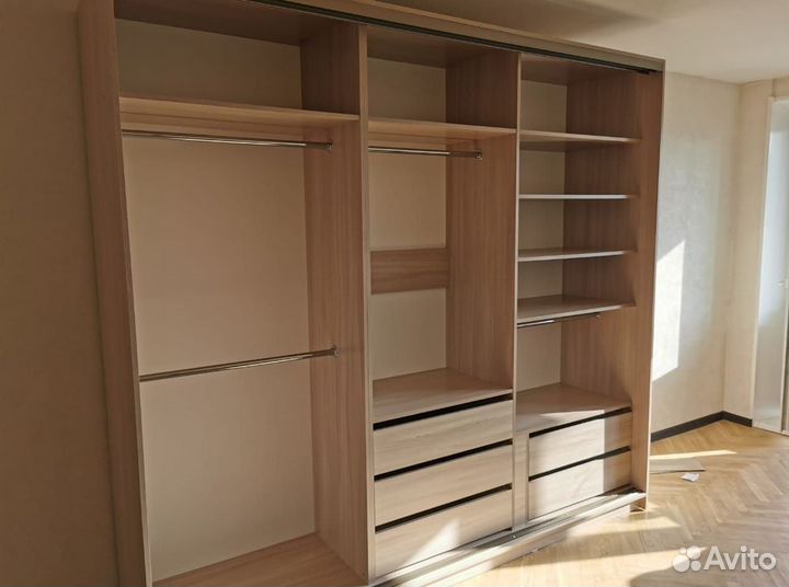 Шкаф стенка