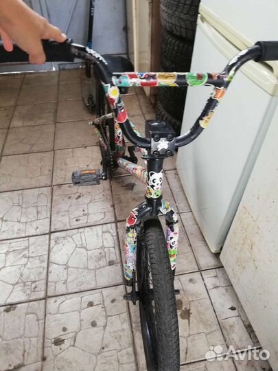 Трюковой велосипед BMX