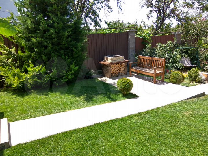 Дом 42 м² на участке 3 сот.