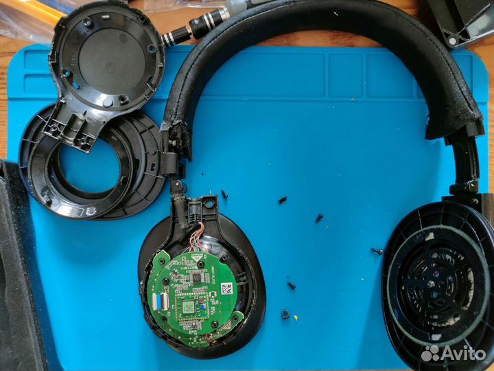 JBL E500BT на запчасти