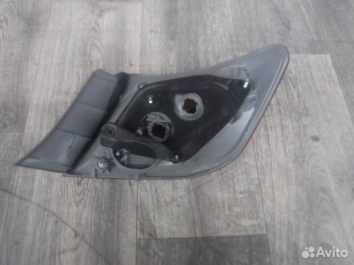 Фонарь левый №87 Toyota Camry 50 2013