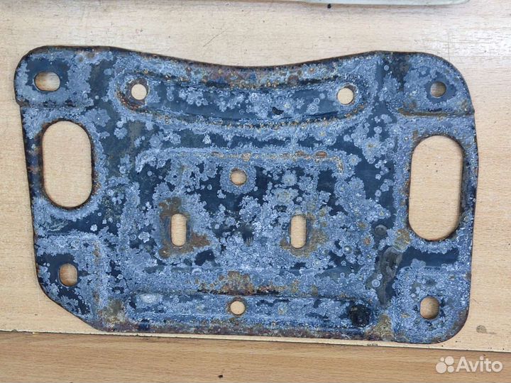 Площадка акб, Volvo 960