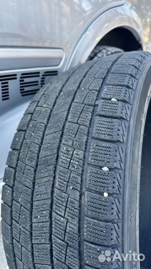 Goform W705 215/45 R17 91T