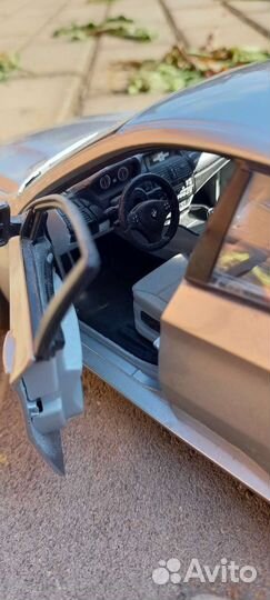 BMW X6M 1/18