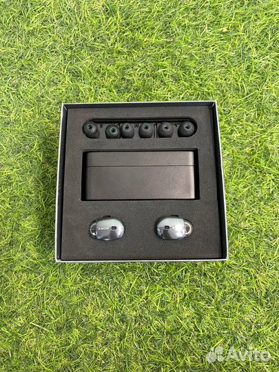 Беспроводные наушники Sony WF-1000X