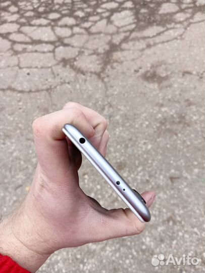 Xiaomi Redmi S2, 3/32 ГБ
