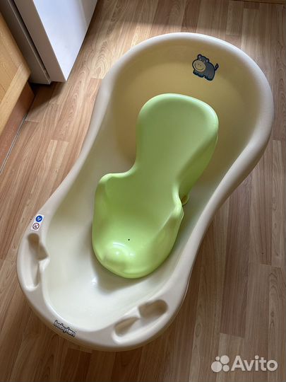 Ванна для купания с горкой