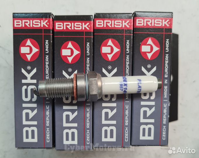 Свеча зажигания Y5KPP332 (0.7)