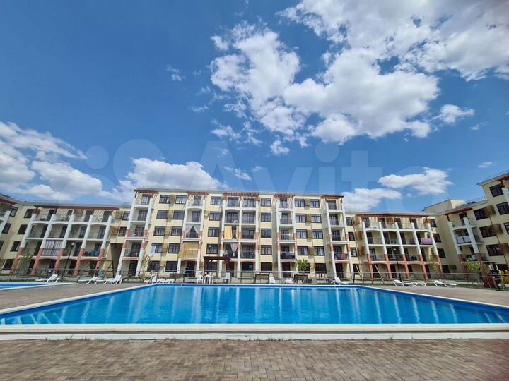 2-к. квартира, 42 м², 1/4 эт.