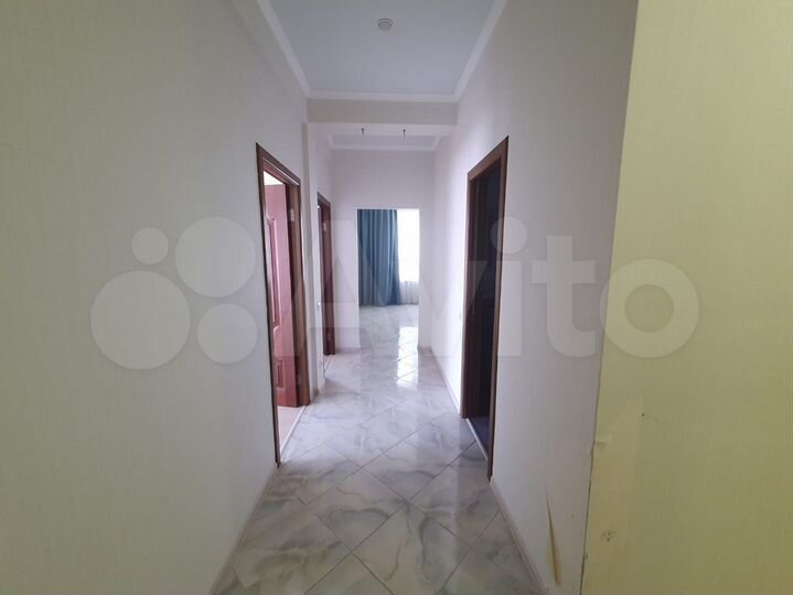 2-к. квартира, 72,9 м², 2/10 эт.